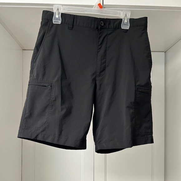 Chaps Golf 78 Men’s Black Shorts 32” Waist - Picture 1 of 8
